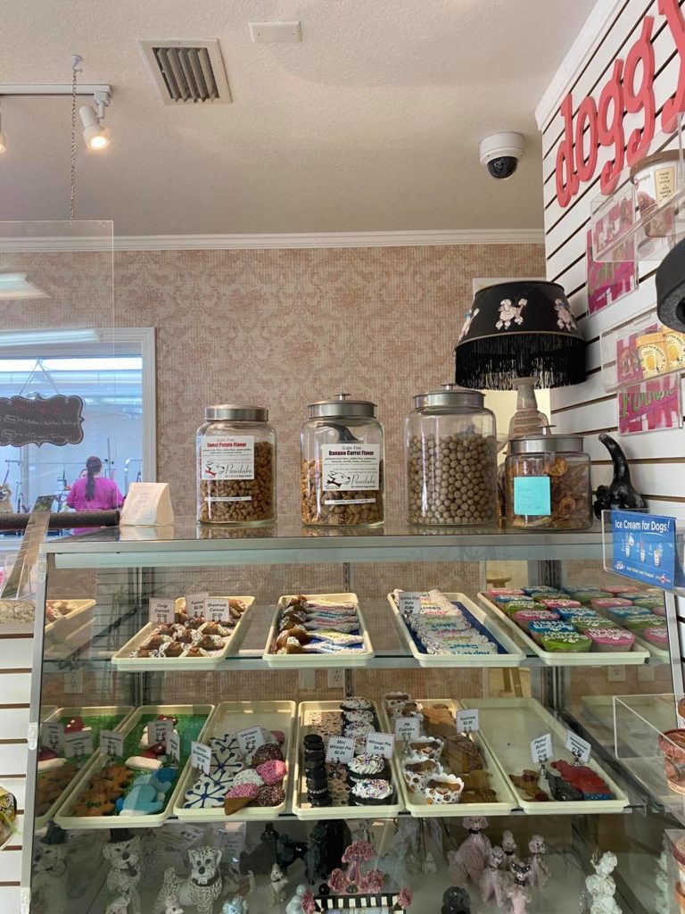 Pet Bakery ShamPoochies